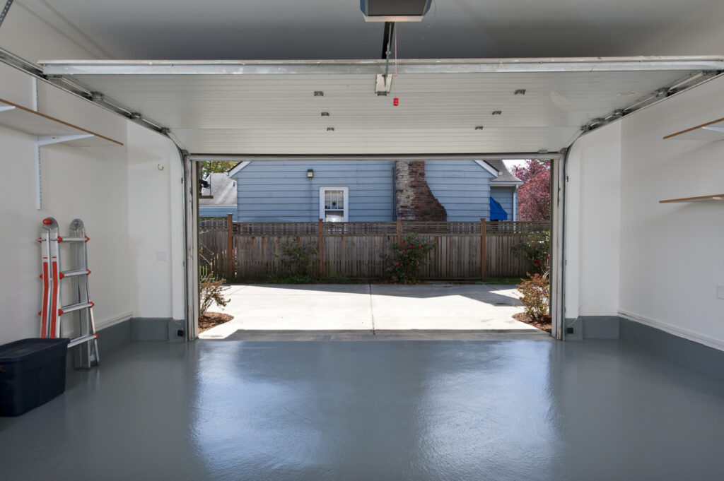 Alternative Methods for Opening the Garage Door Without Power