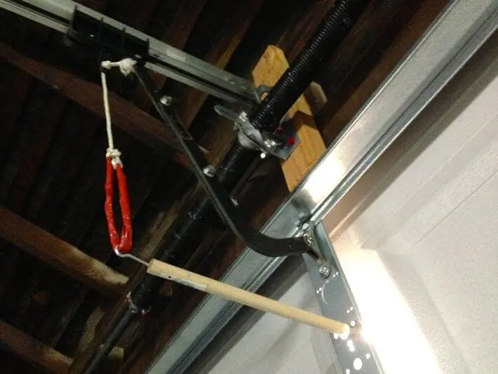 Gotcha-Now-gently-pull-toward-you-to-release-the-mechanisms-latch-and-then-manually-openlift-the-door