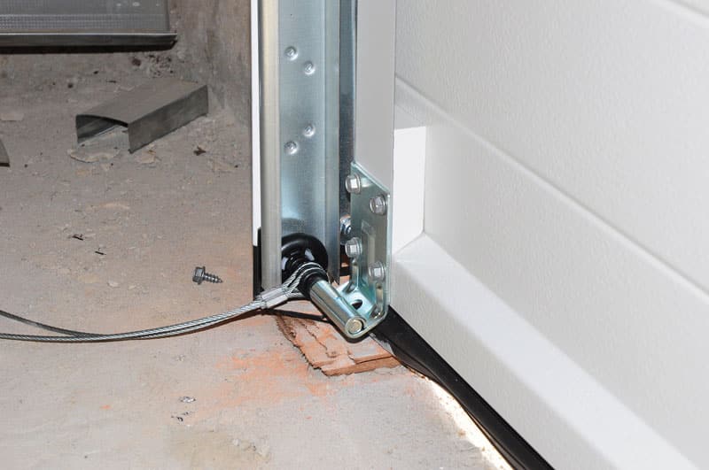 Common Garage Door Issues We Fi