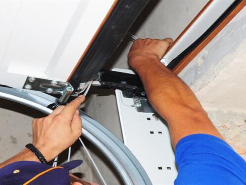 How to Seal Garage Door
