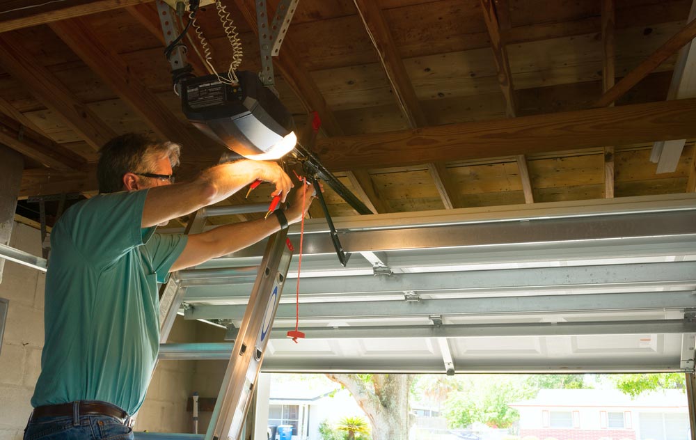 Signs That Your Garage Door Opener Needs Replacement