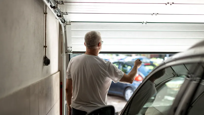 Step-by-Step Guide to Repairing Garage Door Panels