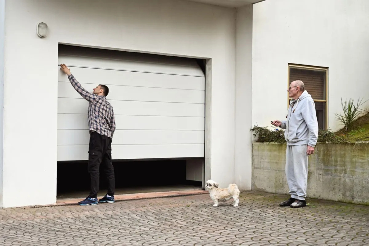 how-much-does-garage-door-panel-